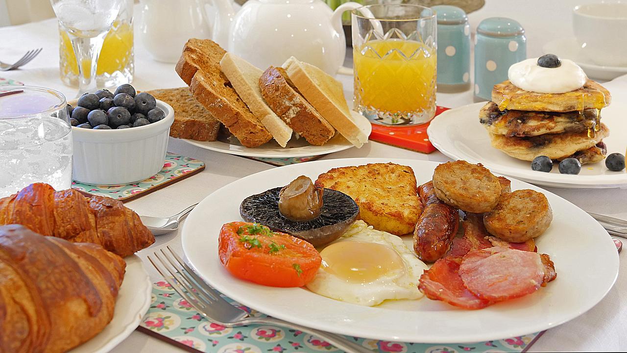 Caroe Farm House Otterham ภายนอก รูปภาพ